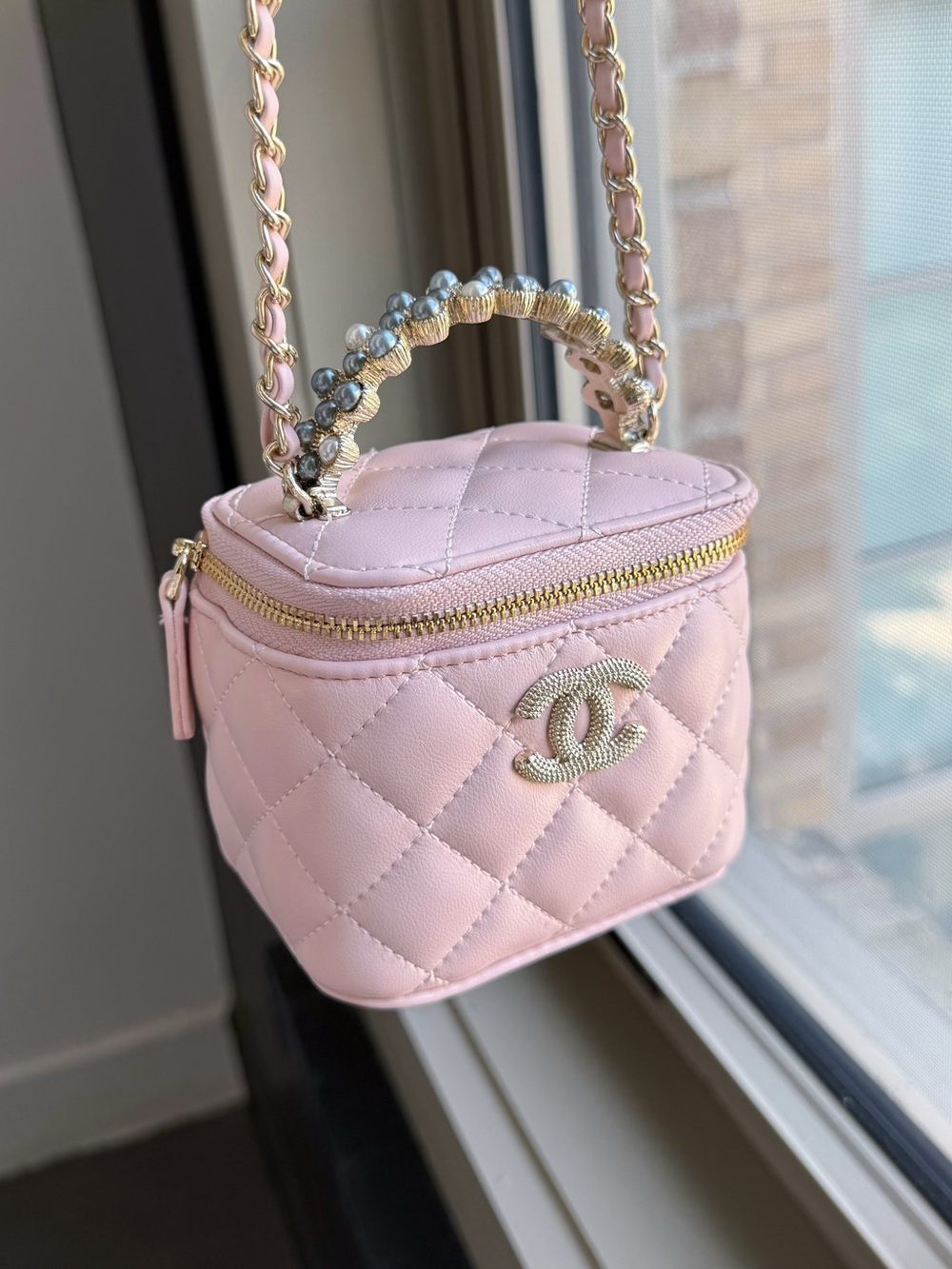 Chanel Beauty Quilted Enamel Mini Vanity Case Chain Bag GWP